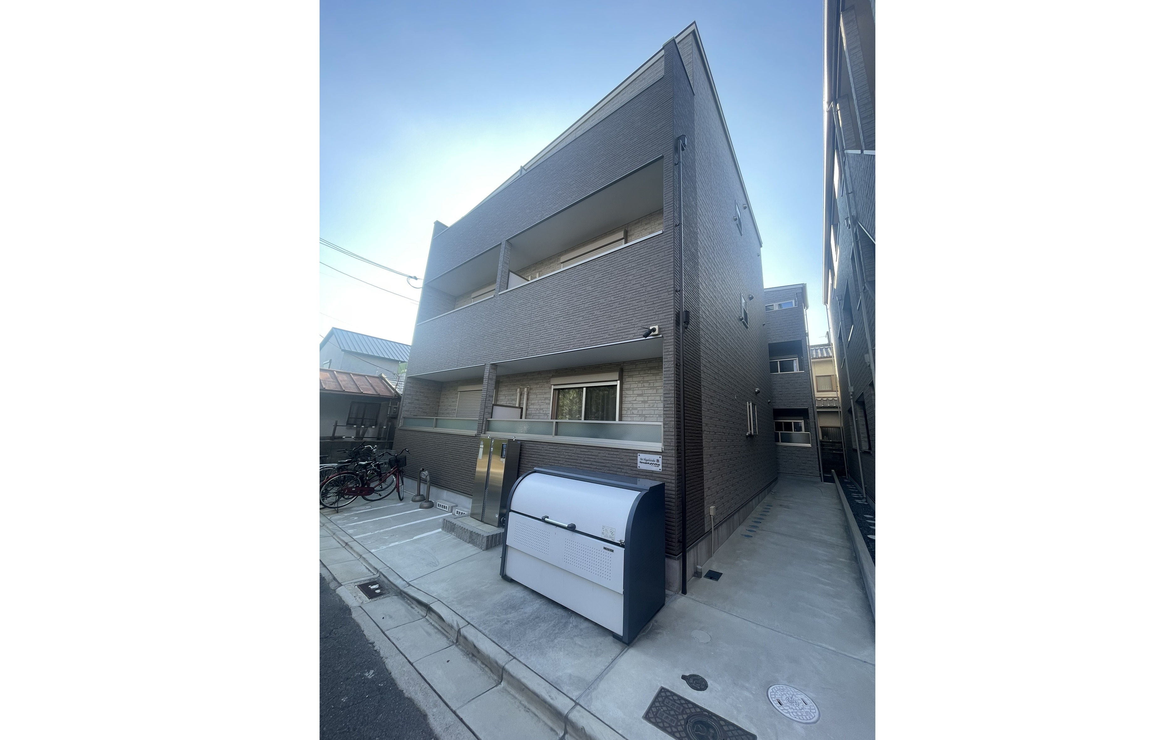 [収益　アパート1棟]<br />東大阪市金岡　アート東大阪B棟-外観